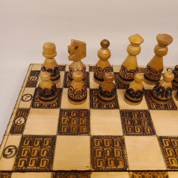 Vintage 1977 PTTK Nazwa Art Foto-Pam Chess Set - Picture 11 of 16